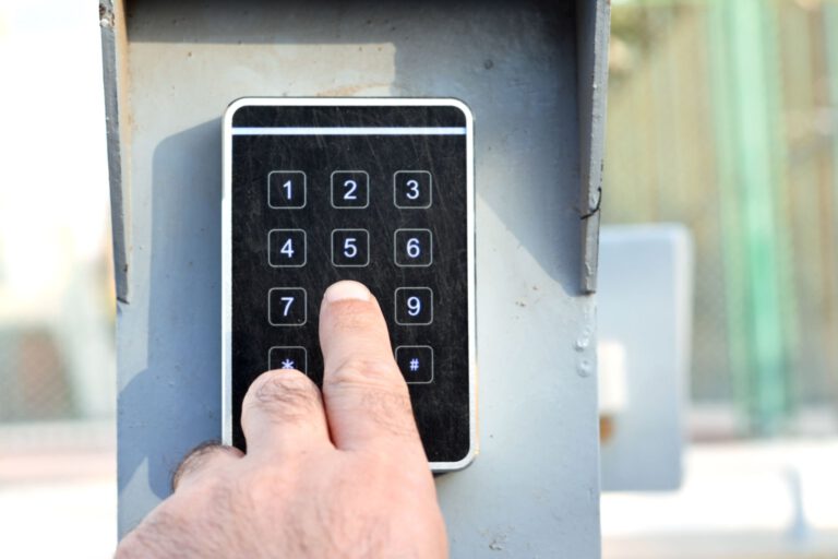 The Advantages of Installing a Keypads for Your Garage Door First